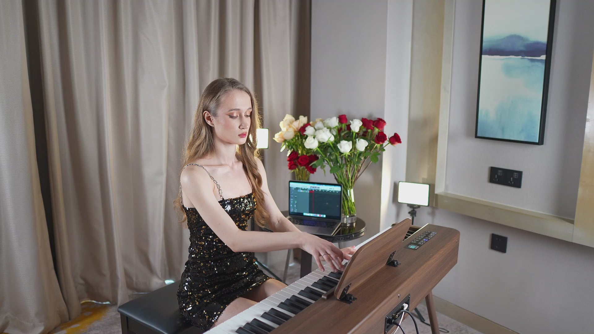 Load video: AKLOT AUR-LS01 Digital Piano